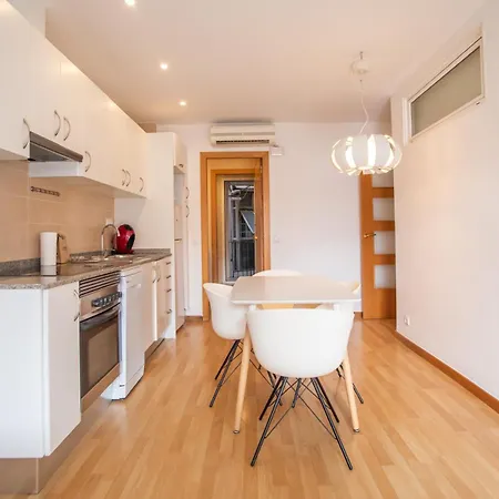 Apartment 41par1022 - Luminous In Sant Antoni Barcelona